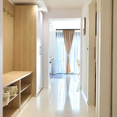 Apartment Sinisa - *