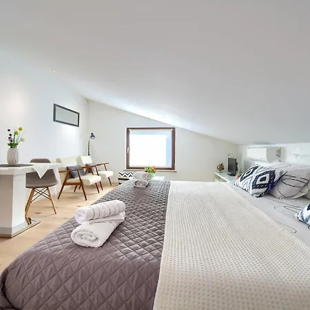 Sinisa - Of Krk Apartament Veglia